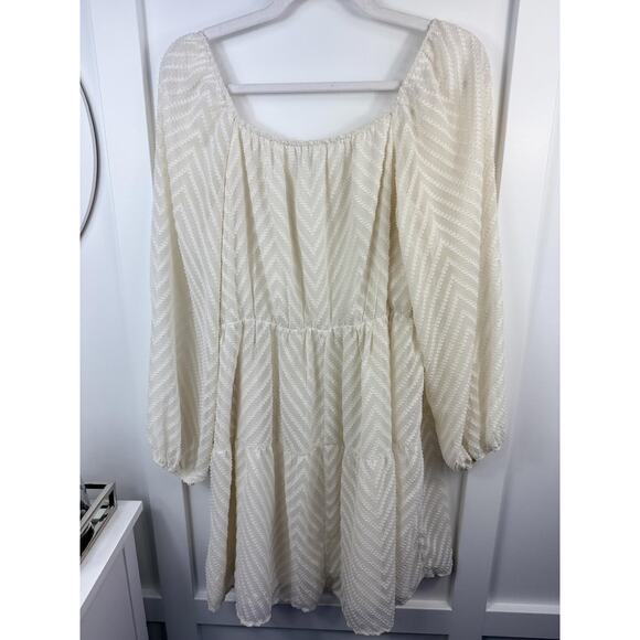 Beautiful Women’s Dress Size L - Picture 6 of 6